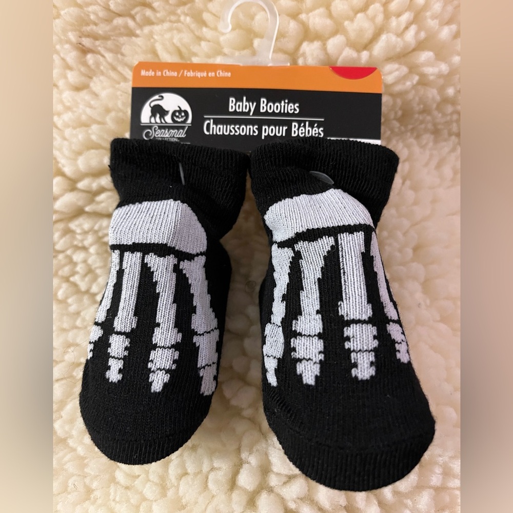Halloween Black and White Skeleton Baby Booties